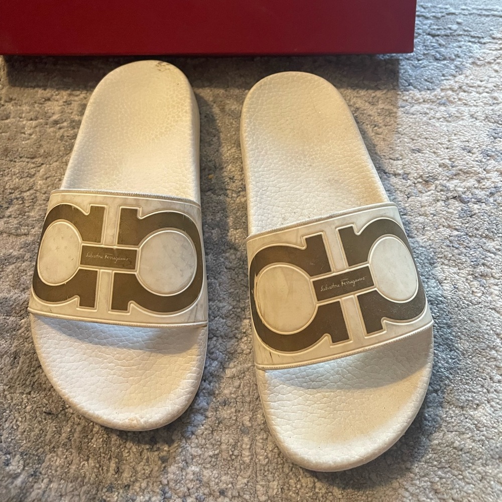 White/gold Ferragamo slides size 36